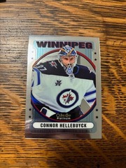 2021-22 O-Pee-Chee Platinum Retro #R-41 Connor Hellebuyck